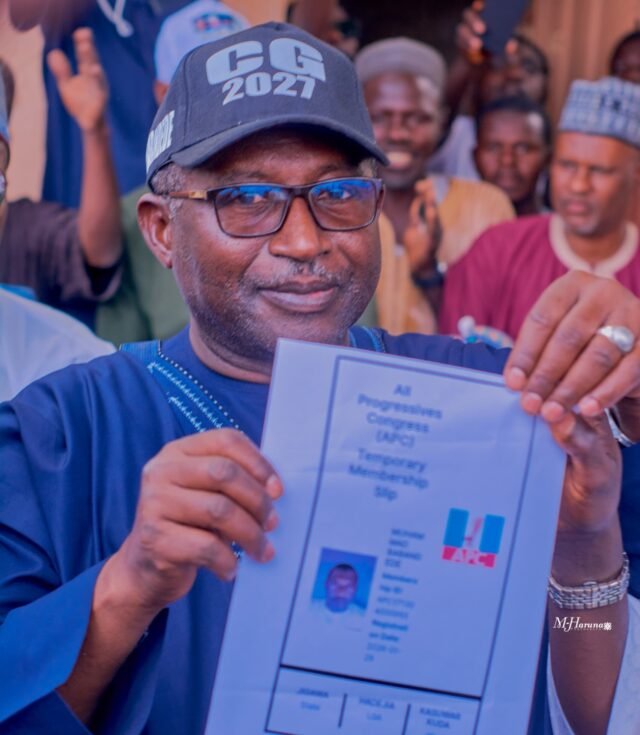 Babandede Renews APC Membership in Hadejia, Receives Overwhelming Reception