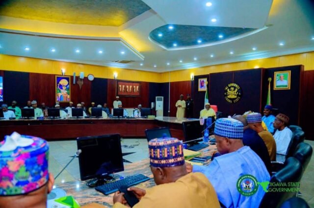 Jigawa signs MoU with Rano Air, approves irrigation projects